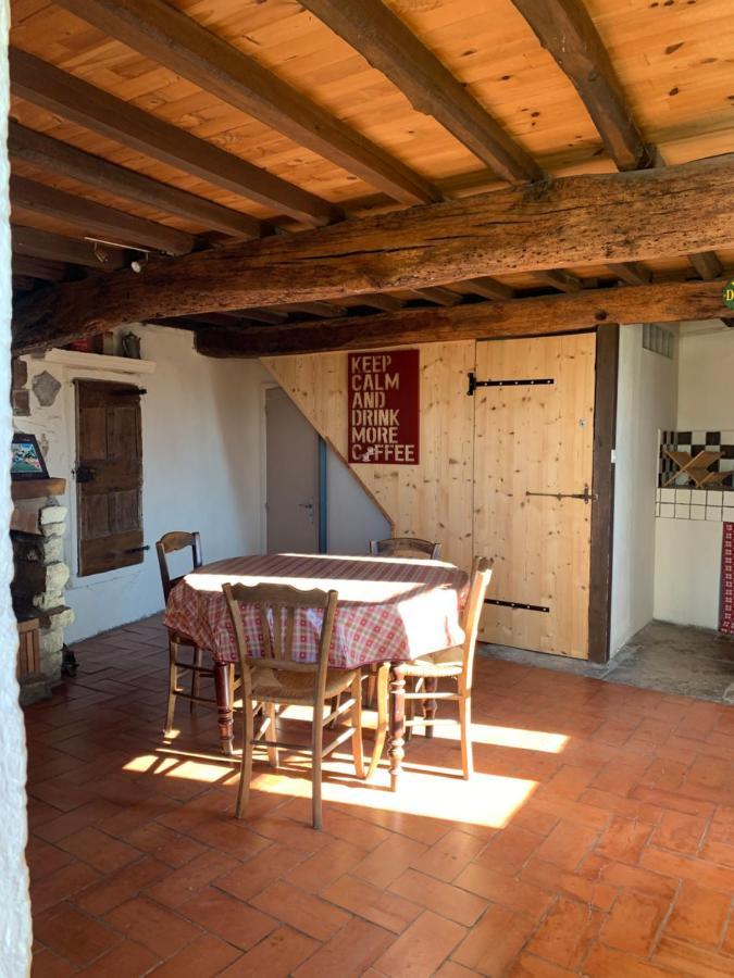 La Bugadière Salles-sous-Bois Esterno foto